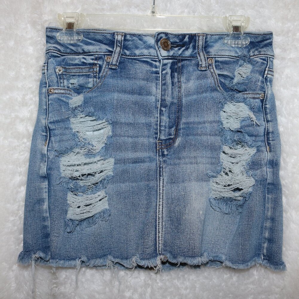 American Eagle Outfitters distressed jean skirt size 8 waist